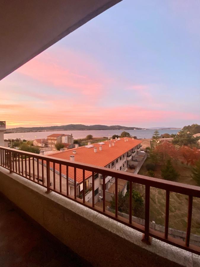 Apartamentos A Lanzada 庞特维德拉 外观 照片