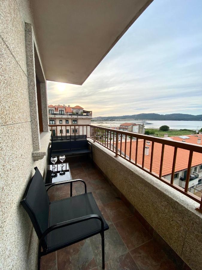 Apartamentos A Lanzada 庞特维德拉 外观 照片